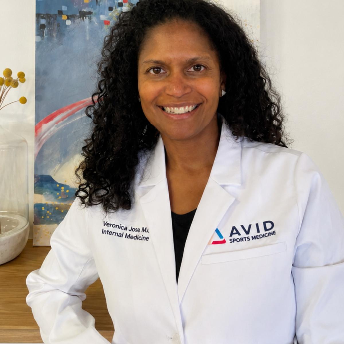 Paging Dr. Jow podcast hosted by Dr. Veronica Jow and Avid Sports Medicine
